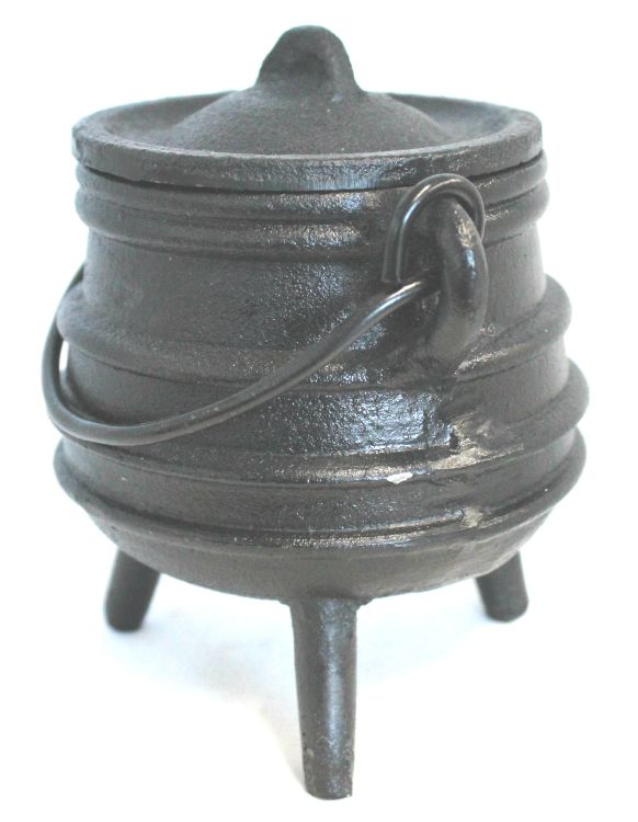 Ribbed Cast Iron Cauldron (4.5"H)