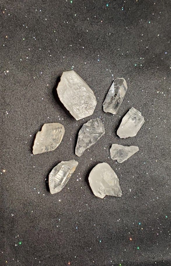 Arkansas Grid Quartz - Chips (2 oz)