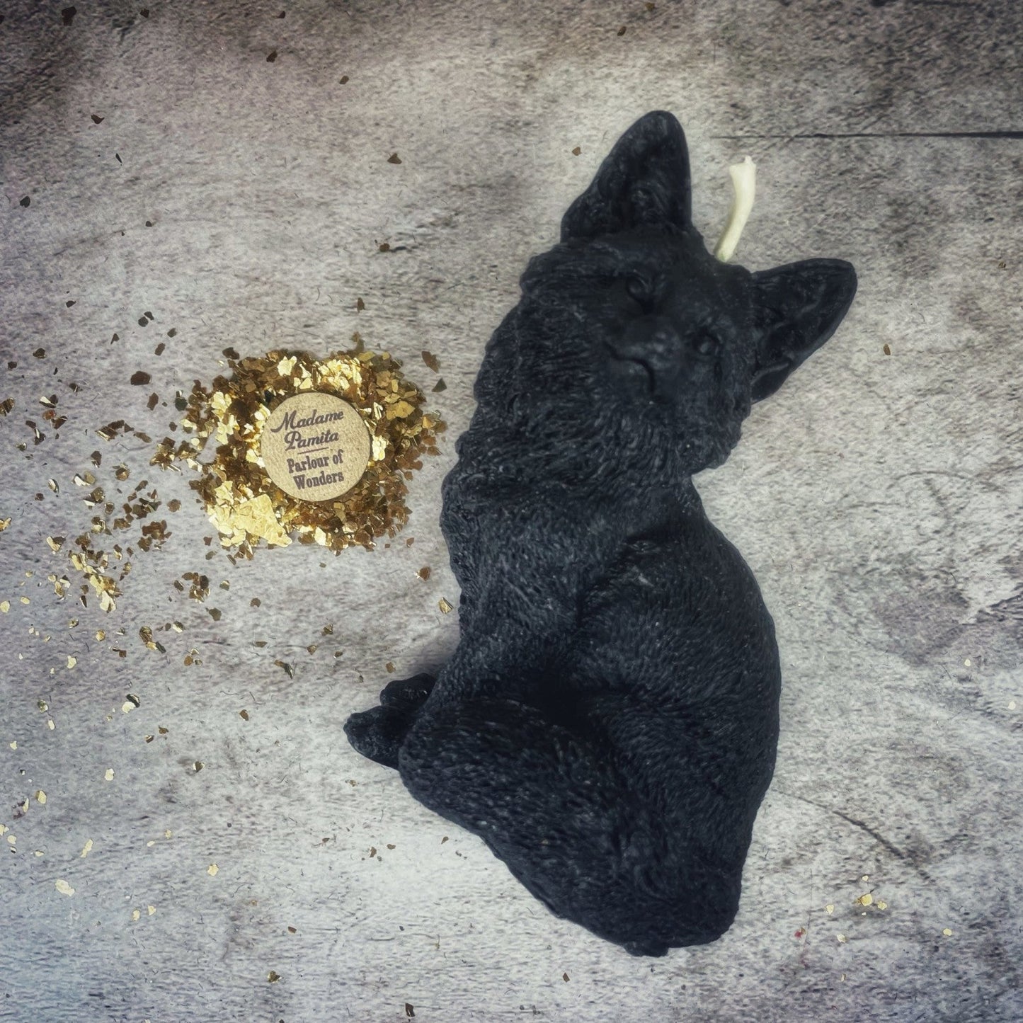 Beeswax Fast Fox Spell Candle - Quick Results & Cunning Magic