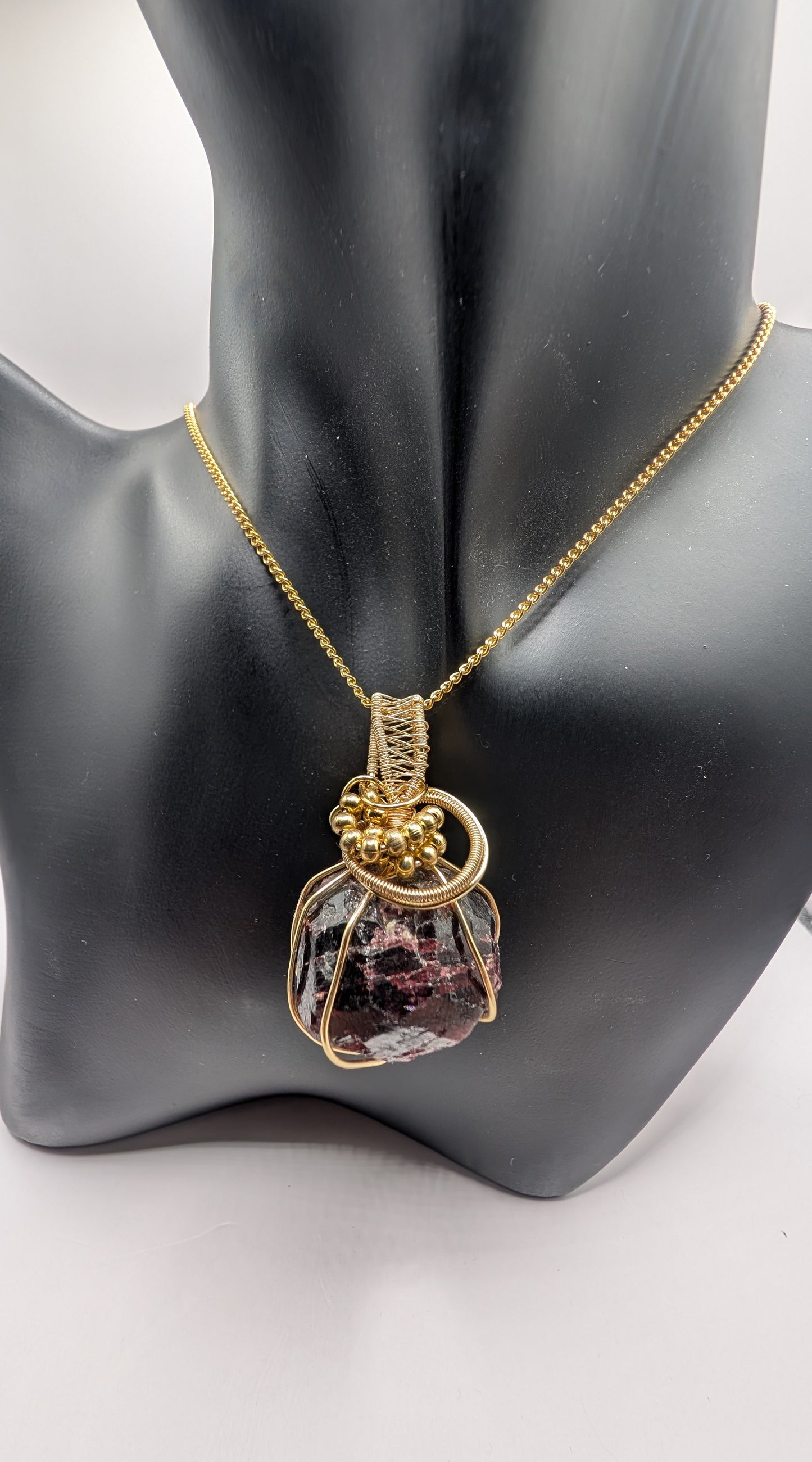 ✨ Discover the Allure of Our Stunning Garnet Wire Wrapped Pendant! ✨💎 - Northern Magick Supplies