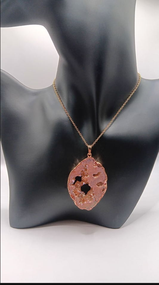 Discover the Power of Natural Beauty with Our Crystal Agate Pendant Necklace - Northern Magick Supplies