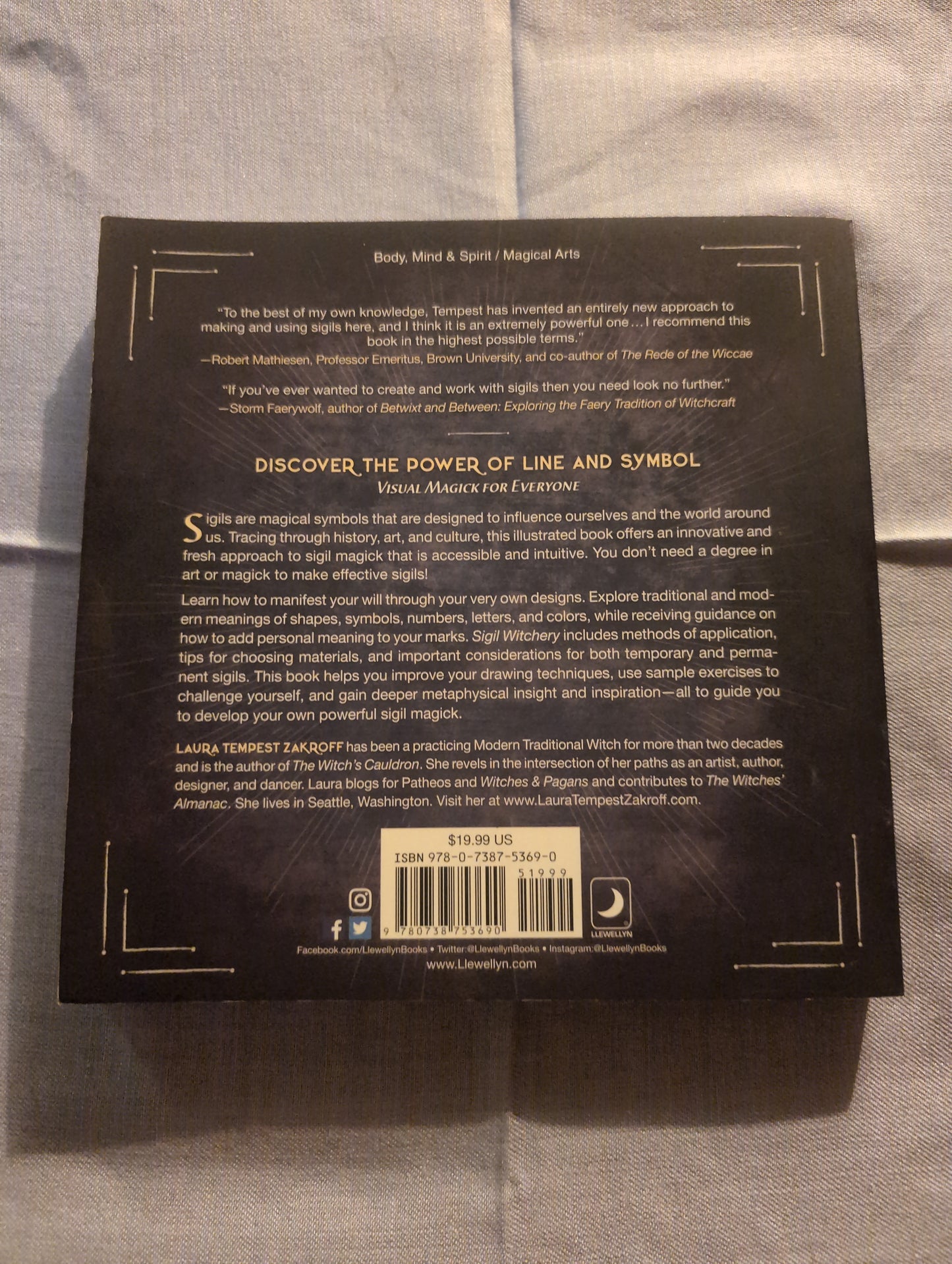 Sigil Witchery by Laura Tempest Zakroff (Pre-Loved)