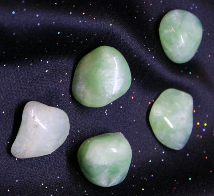 Prehnite - Northern Magick Supplies