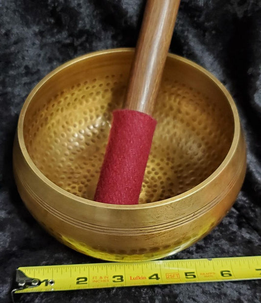 Hand Beaten Singing Bowl 6-7"