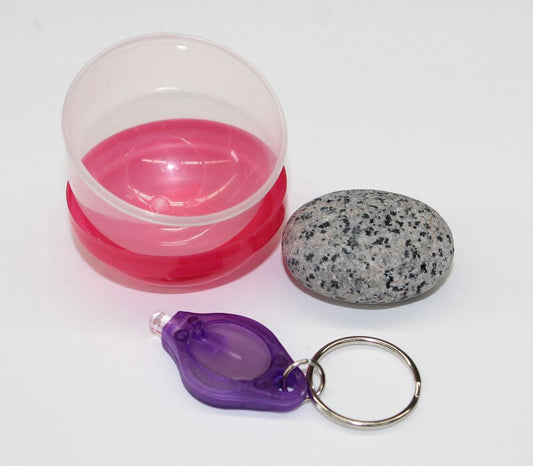 Yooperlite Stone & Light Kit - Northern Magick Supplies