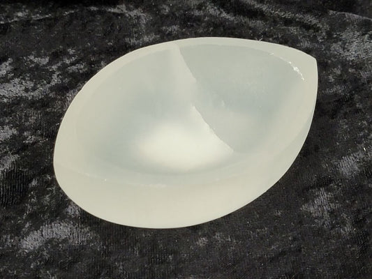 Selenite Bowl - Eye