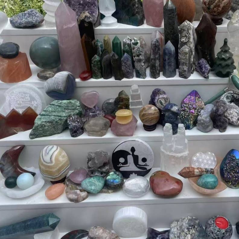Crystal Mystery Box – 1 LB Mixed Crystals 10Pc+