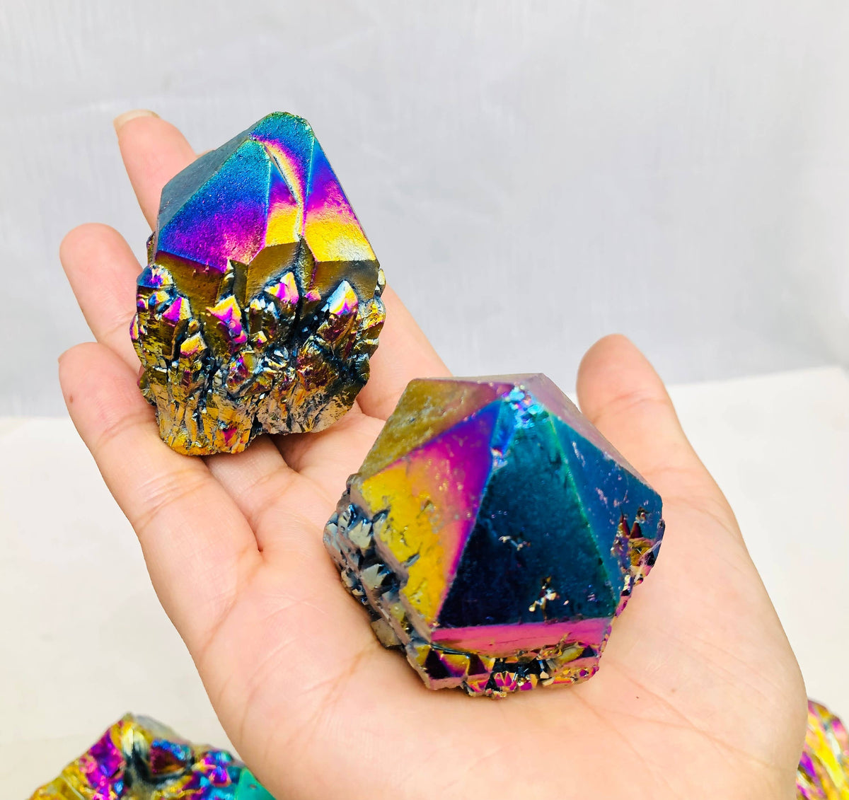 1LB Titanium Rainbow Aura Quartz Crystal Points Bulk Lot