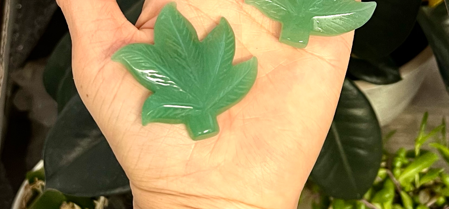 2” Natural Aventurine Pot Leaf for Healing - Northern Magick Supplies