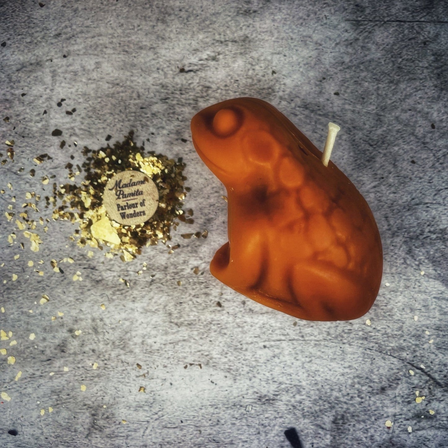 Beeswax Lucky Money Frog Spell Candle - Northern Magick Supplies