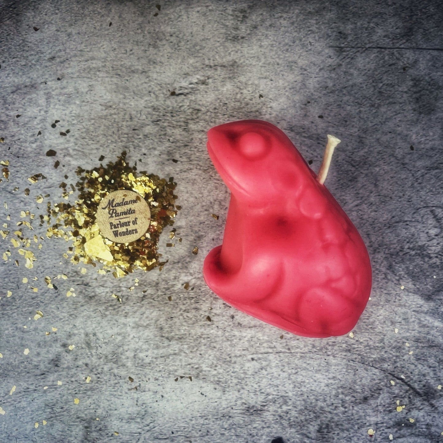 Beeswax Lucky Money Frog Spell Candle - Northern Magick Supplies