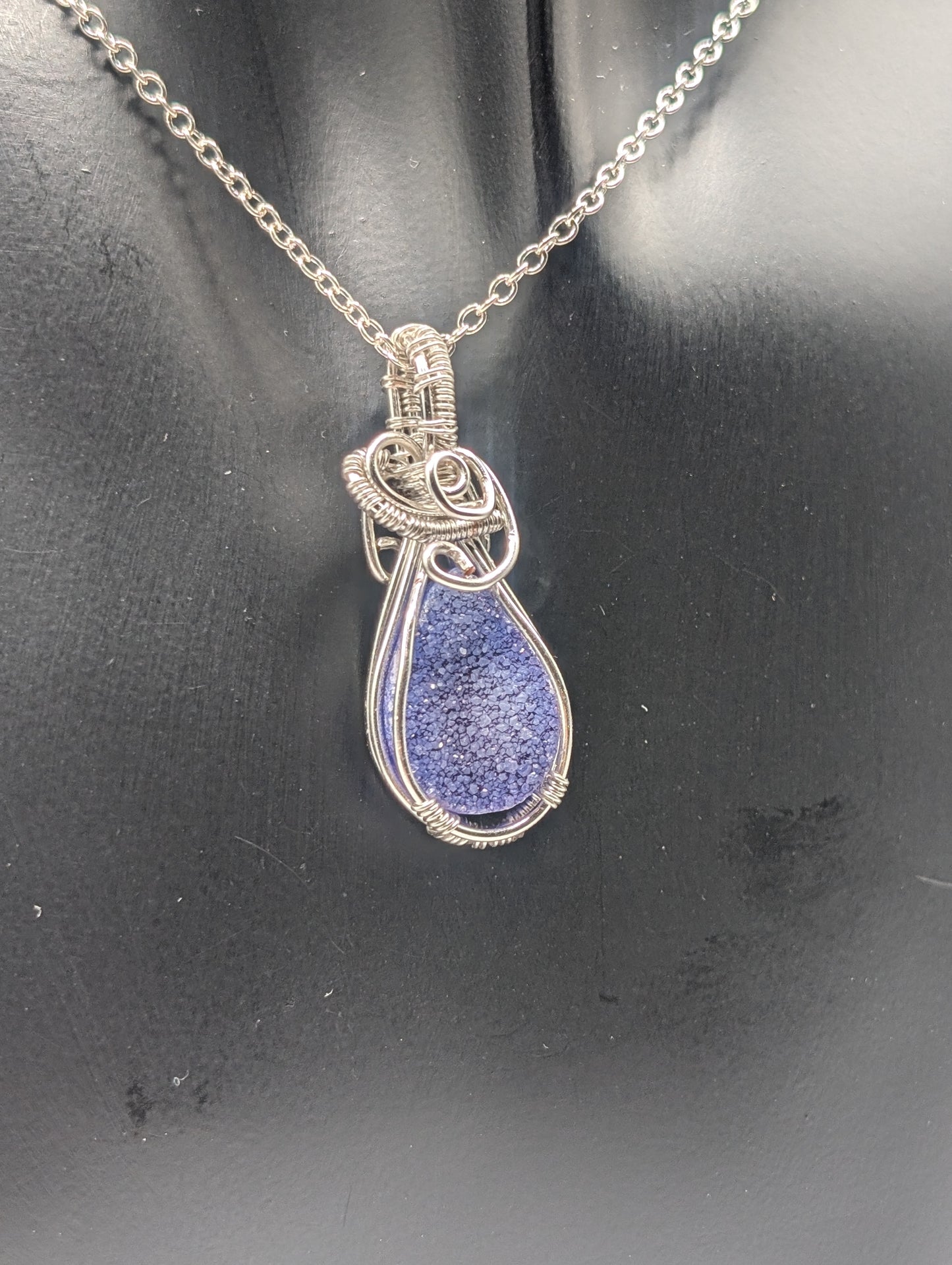 Stunning Deep Purple Druzy Agate Necklace