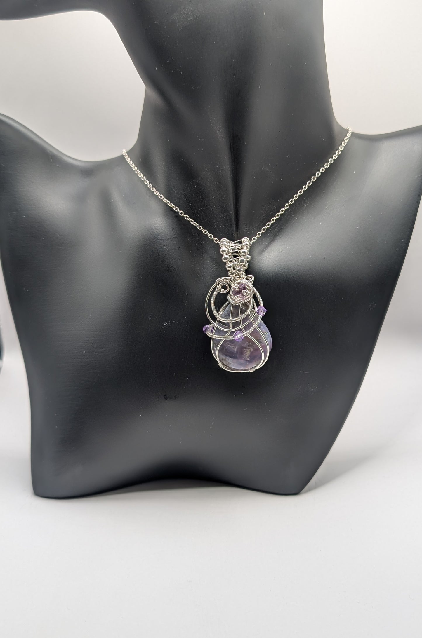 ✨ Elevate Your Style with Our Unique Purple Moss Agate & Amethyst Wire Wrapped Pendant! ✨🌟