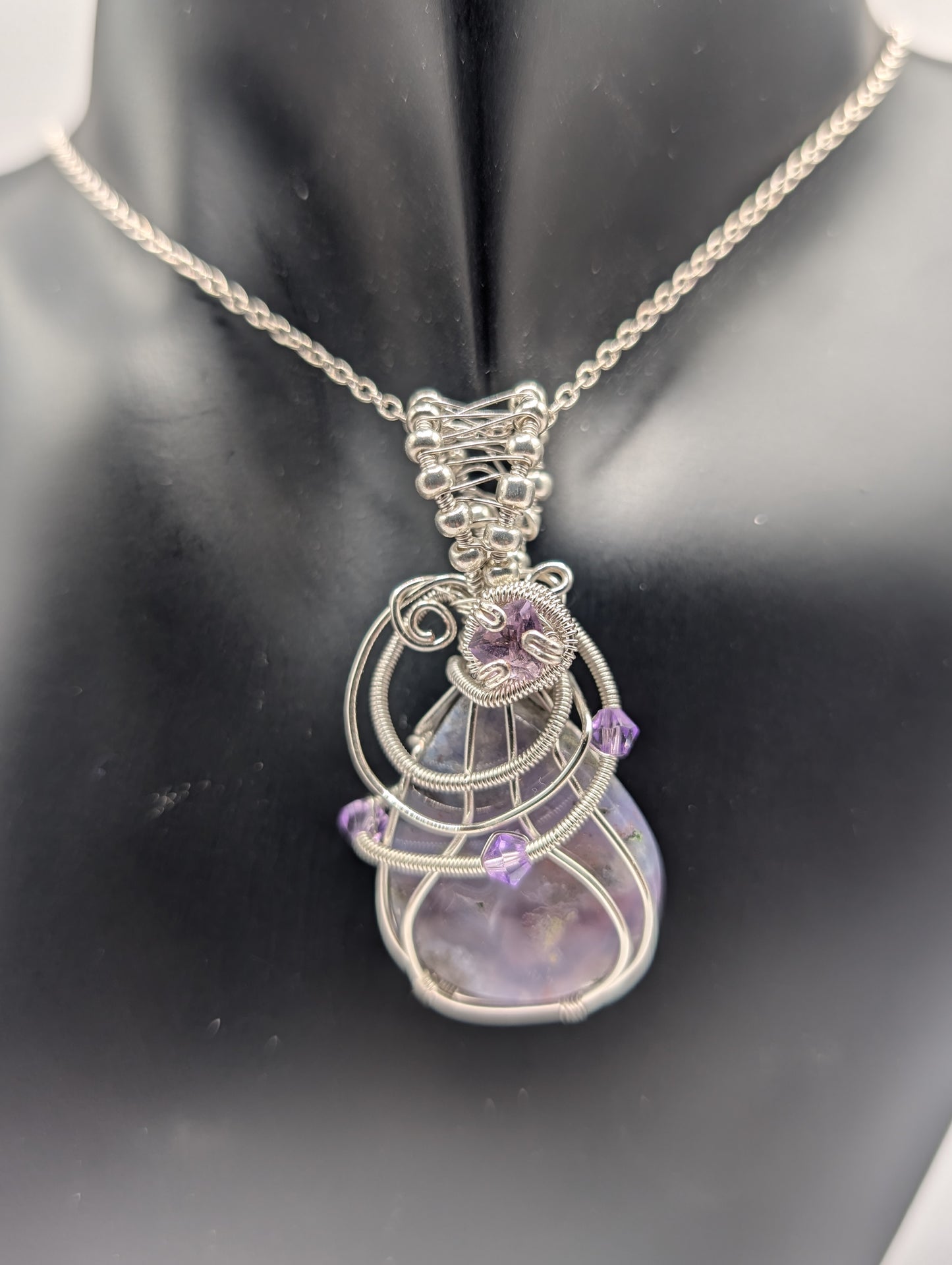 ✨ Elevate Your Style with Our Unique Purple Moss Agate & Amethyst Wire Wrapped Pendant! ✨🌟