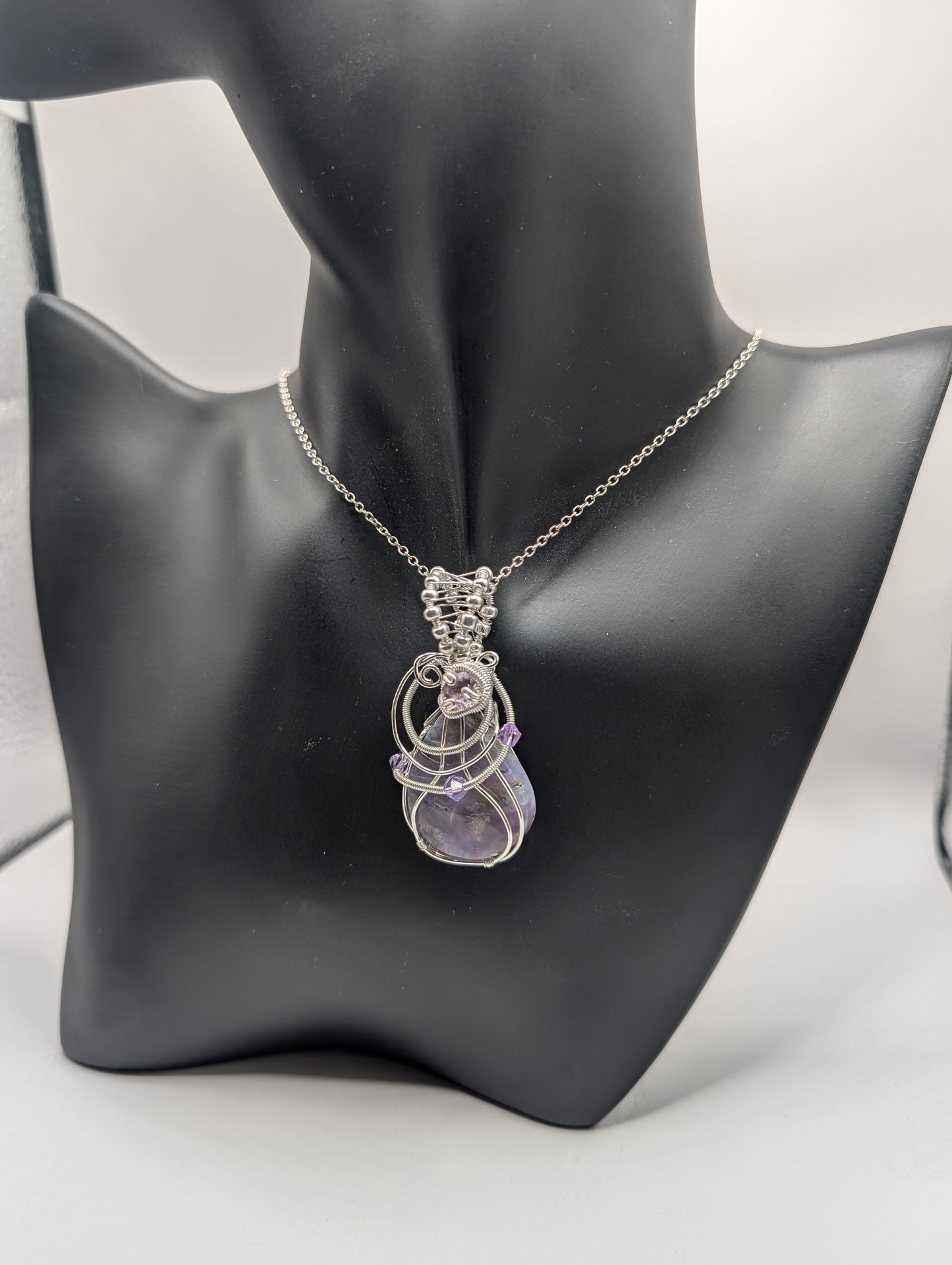 ✨ Elevate Your Style with Our Unique Purple Moss Agate & Amethyst Wire Wrapped Pendant! ✨🌟