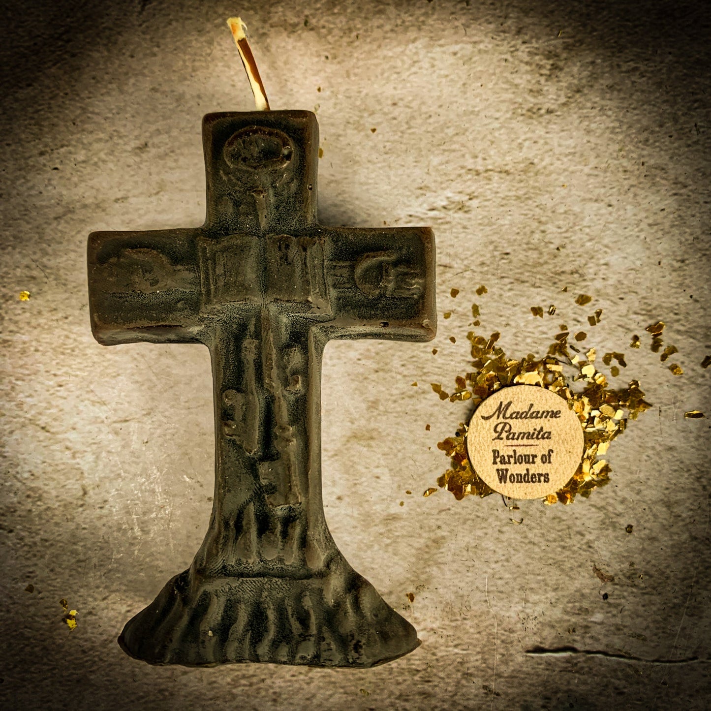 Beeswax Uncrossing Spell Candle - Remove Hexes, Curses & Jinxes - Northern Magick Supplies
