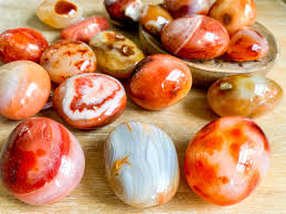 Carnelian Palm Stone - Small (30-59g)