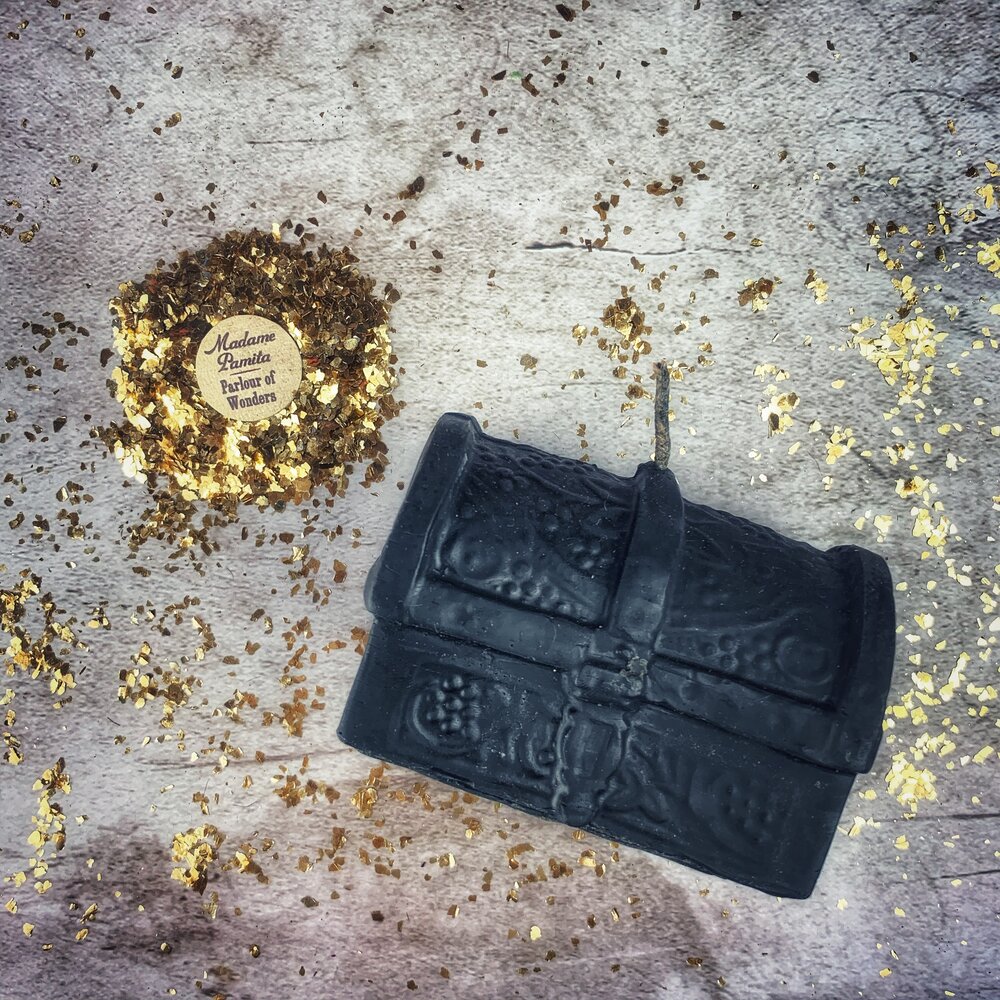 Beeswax Treasure Chest Spell Candle - Northern Magick Supplies