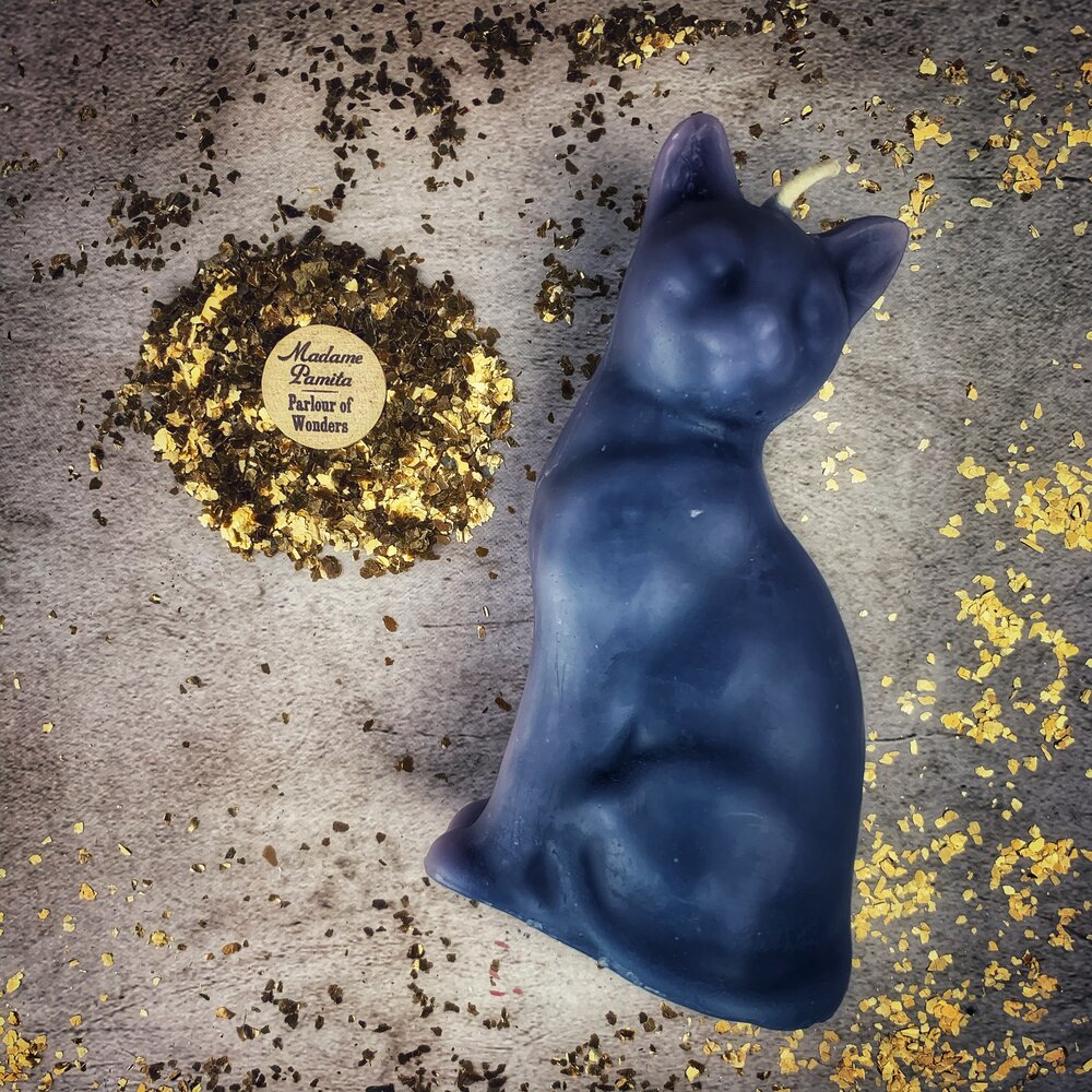 Beeswax Lucky Cat Spell Candle - Fast Action & Manifestation Magic - Northern Magick Supplies