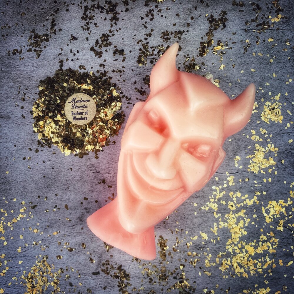 Beeswax Run Devil Run Spell Candle - Northern Magick Supplies