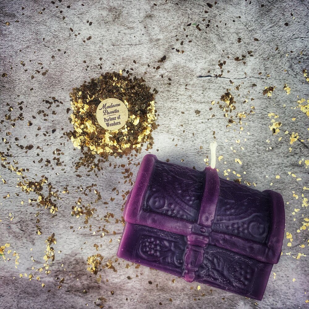 Beeswax Treasure Chest Spell Candle - Northern Magick Supplies