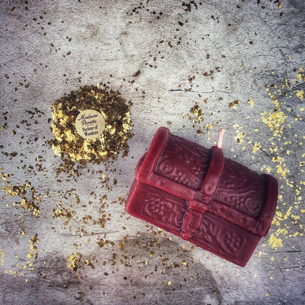 Beeswax Treasure Chest Spell Candle - Northern Magick Supplies