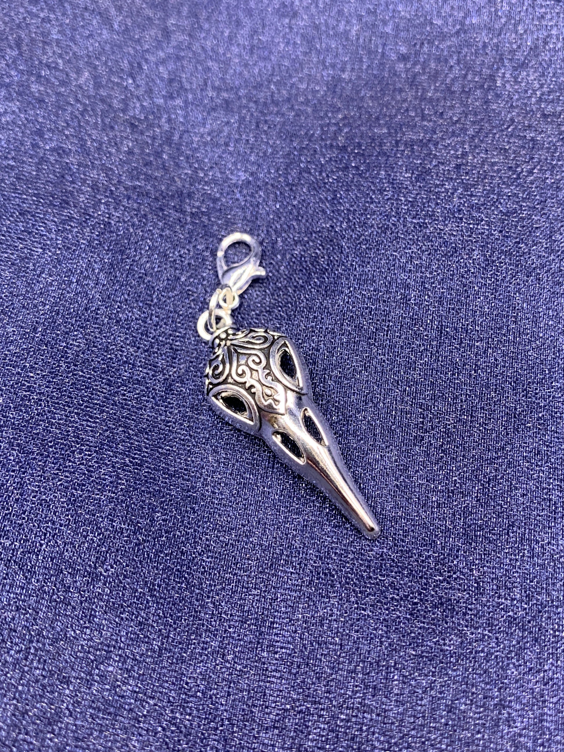 Charm - Raven Skull - Northern Magick Supplies
