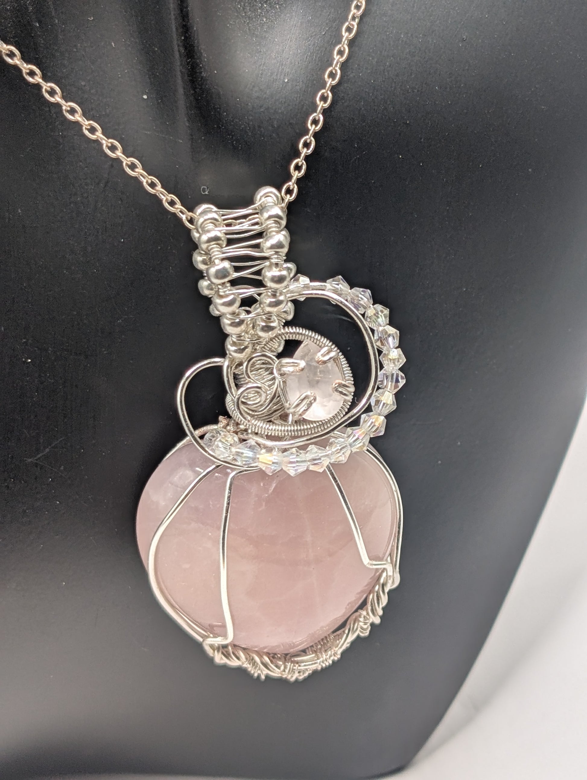 🌟 Manifest Love 💕 with our Rose Quartz Pendant!🌟 - Northern Magick Supplies