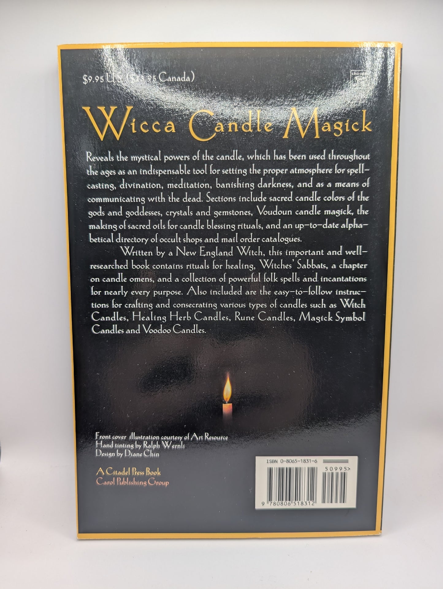 Wicca Candle Magick
By Gerina Dunwich USED!! CONDITION EXCELLENT - Northern Magick Supplies