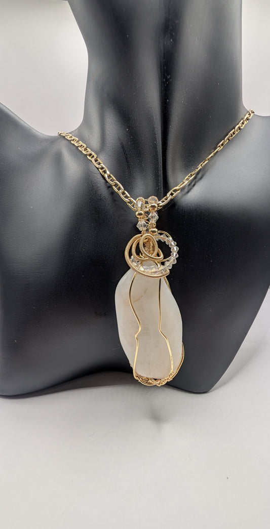 ✨ Discover the Magical properties of Moonstone ✨ - Northern Magick Supplies
