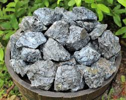 Med Larvikite Rough Chunk 50-99g